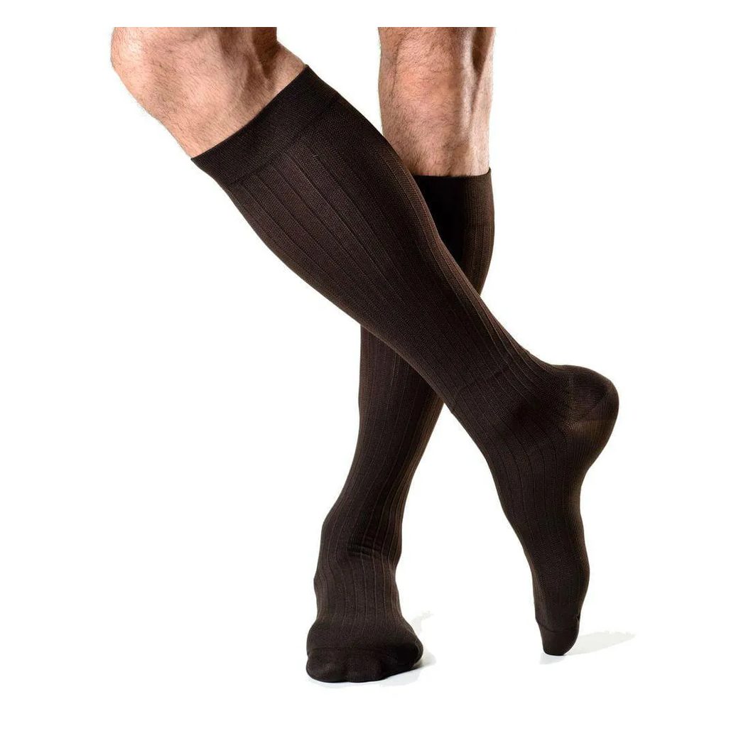 MEIA SIGVARIS ACTITUD 3/4 192B MASCULINA 20-30 MMHG MARROM M