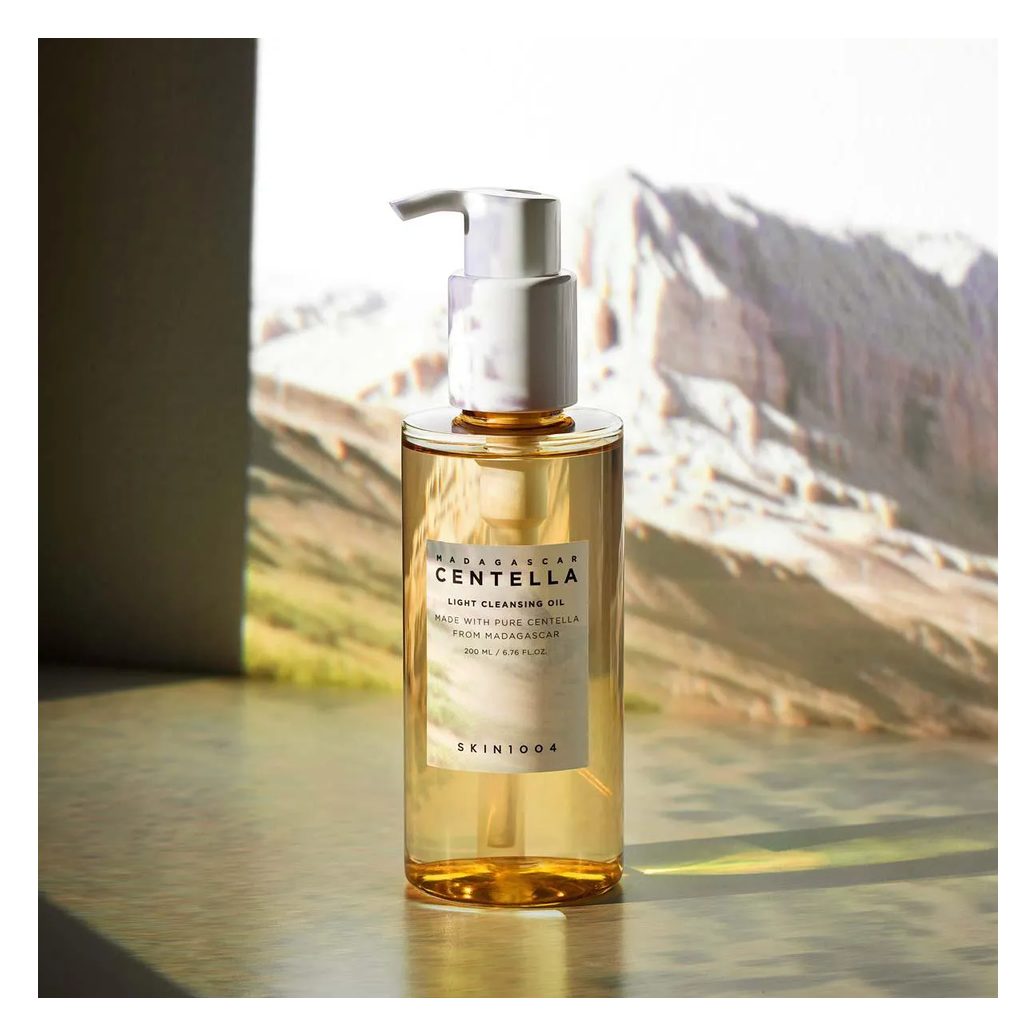 Óleo de Limpeza Skin1004 Madagascar Centella Light Cleansing Oil 200ml