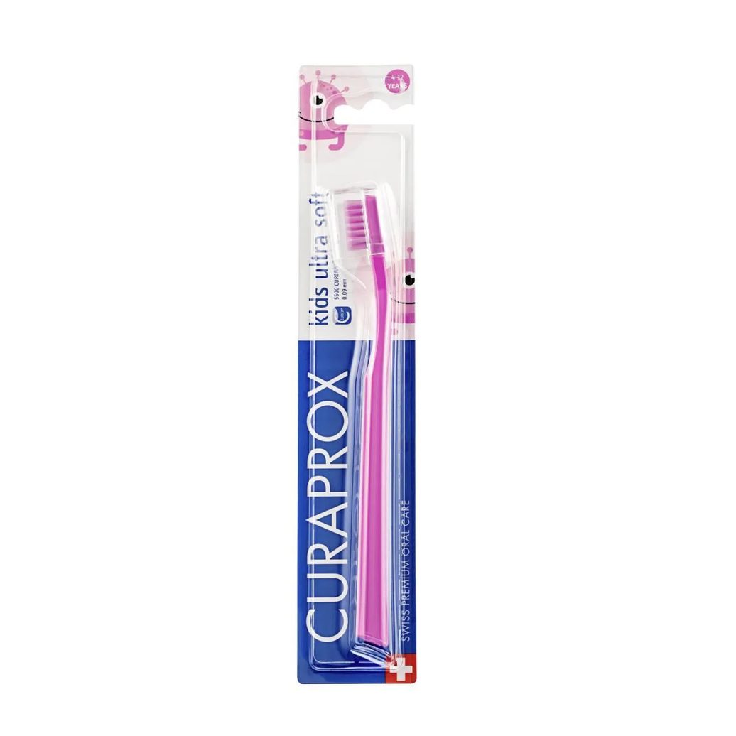 Escova de Dente Infantil Curaprox Kids Cor Variada com 1 unidade