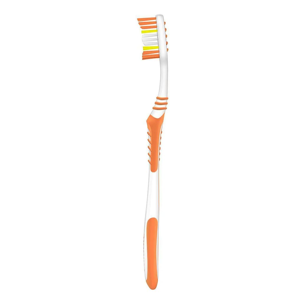 Escova de Dente Colgate Extra Clean Média com 3 unidades