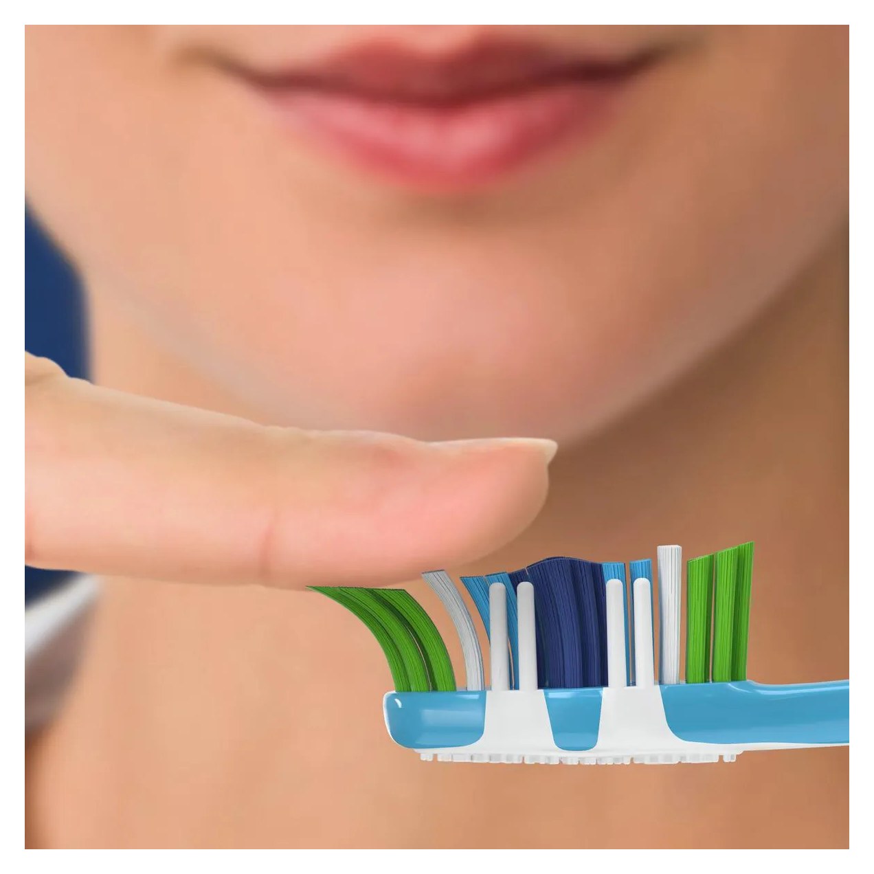 Escova de Dente Oral-B Complete 5 Ações de Limpeza Macia N°40 com 2 unidades